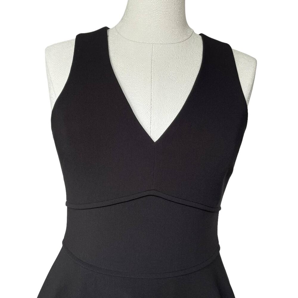 Likely Women's Bunker Dress 2 Black V-Neck Fit & Flare Sleeveless Mini Skater - Picture 2 of 12